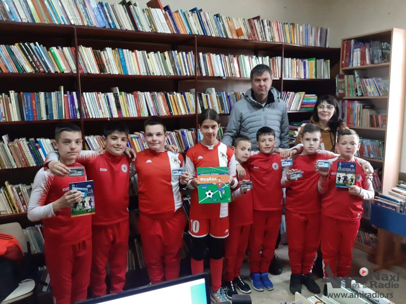 Mlađi pioniri velikoselske “Kozare” postali članovi Biblioteke