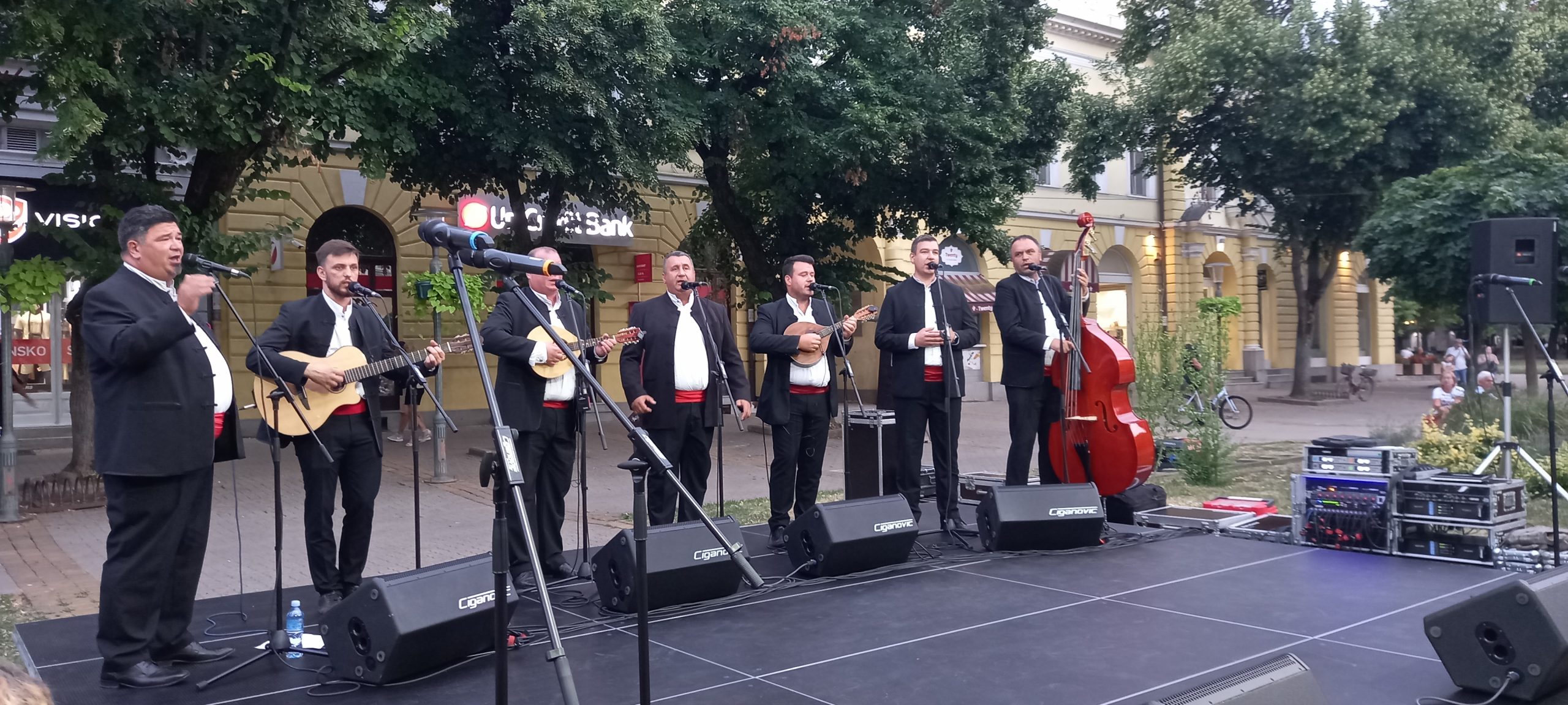 Prešli 900 kilometara da pevaju u Kikindi: Klapa „Partenca“ oduševljena Kikindom i gostoprimstvom