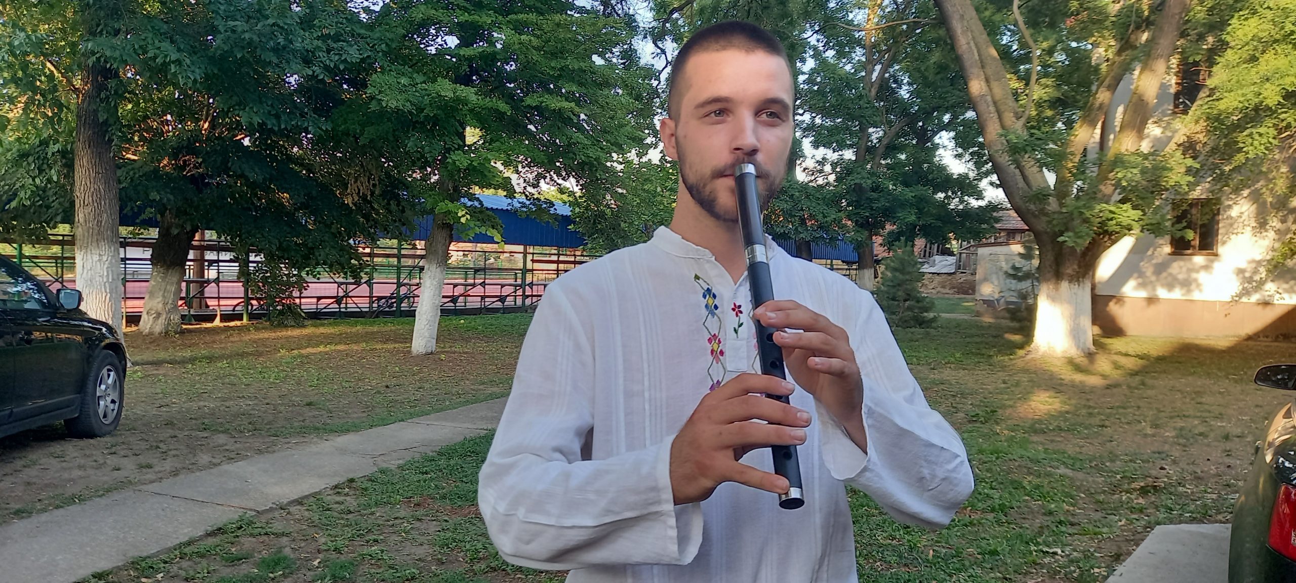 Na mladima frula ostaje: Mladi Aleksa i iskusni Cvijetin pobednici Sabora frulaša u Iđošu