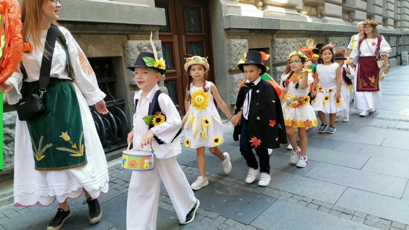 Počela promocija “Dana ludaje”: Danas pozvani Beograđani