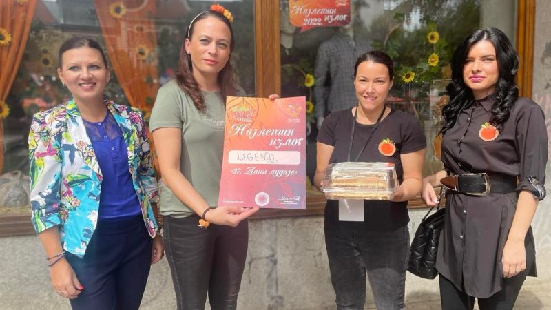 Izlog butika “Ledžend” najlepši u Kikindi