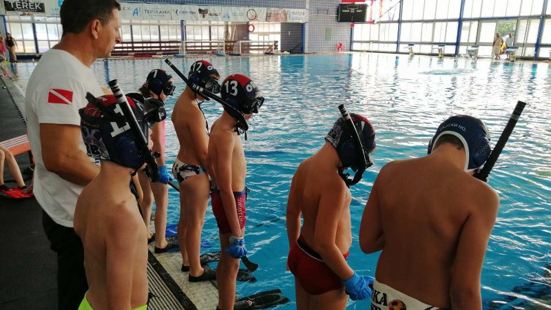 RK “Orka” organizovao međunarodni kamp u podvodnom hokeju za decu