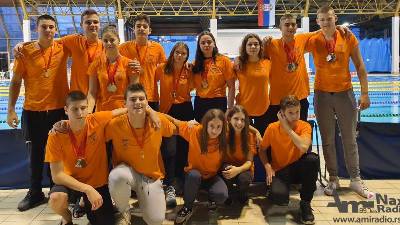Plivači “Velike Kikinde” osvojili 60 medalja na tri takmičenja