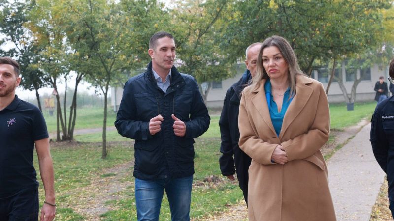 Komesarka za izbeglice i migracije Nataša Stanisavljević posetila Kikindu