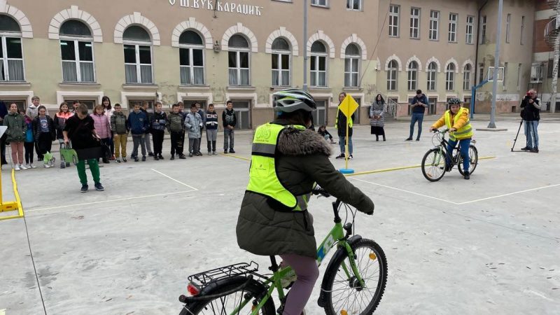 Trening bezbedne vožnje za decu bicikliste