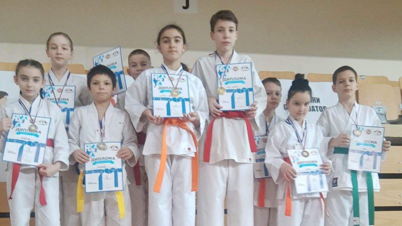 Takmičari Karate kluba „Bašaid“ uspešni u Senti