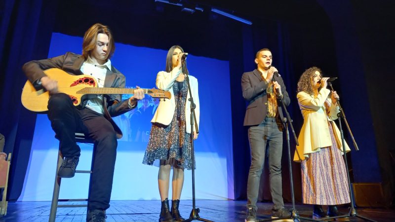 Povodom 165. rođendana škole: U Pozorištu izveden „Gimnazijski vremeplov“