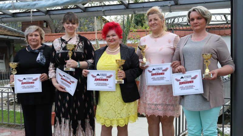 Treća „Štrudlijada“: Apsolutni pobednik Ljubica Cvetinov Vukov iz zrenjaninskog Udruženja „Bulevar 023“