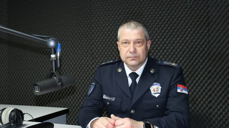 Pavle Rajkov, načelnik Policijske uprave Kikinda: ’’Apel građanima da predaju nelegalno oružje, škole u Kikindi bezbedne“