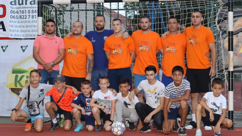 Počeo Noćni turnir u malom fudbalu: 12 ekipa u borbi za nagradni fond od pola miliona