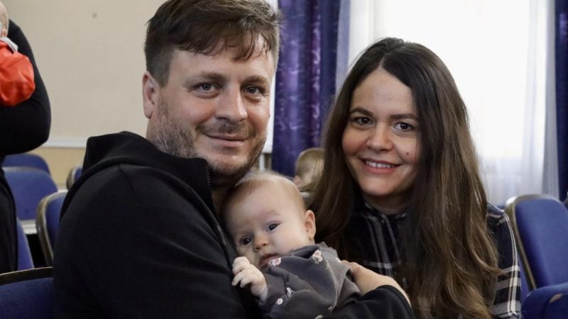 Bebi-paketi uručeni roditeljima dece rođene u julu, avgustu i septembru