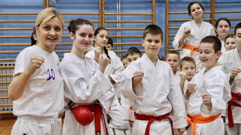 Karate klub „Feniks“: Oko 50 članova polagalo za viša zvanja