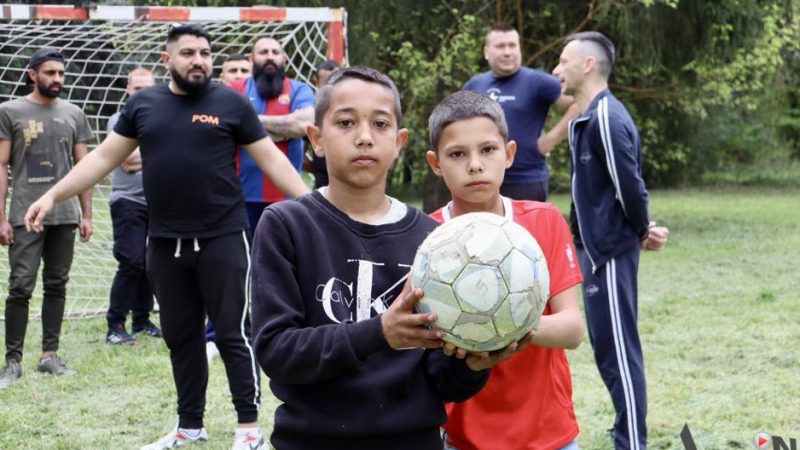 U susret Svetskom danu Roma: Organizovan turnir u fudbalu