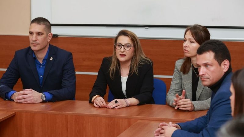 Počelo sa radom Savetovalište za brak i porodicu