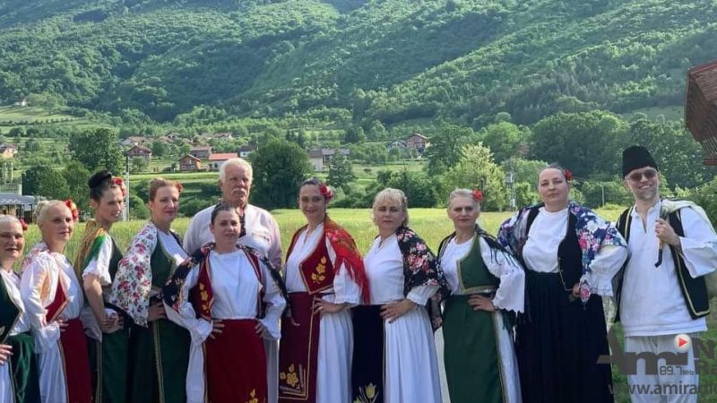 Kozaračko KUD „Petar Kočić“ pobralo sve simpatije publike nakon nastupa u Ribniku