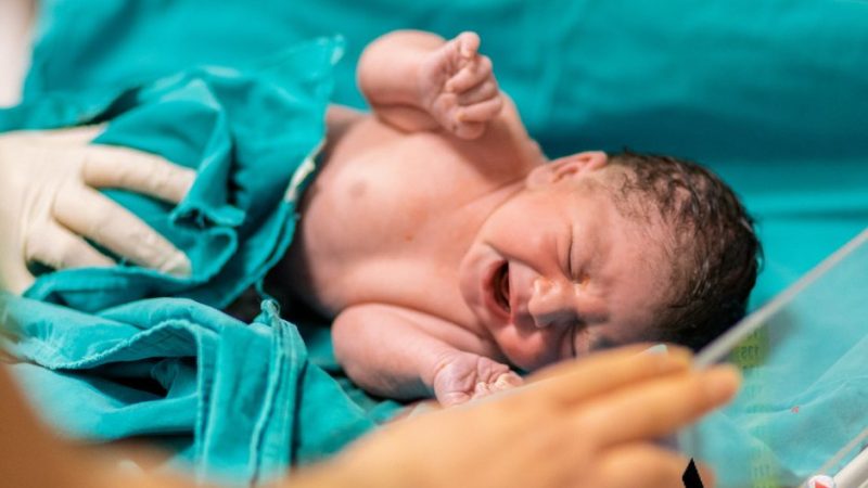 Radosne vesti: U prvim danima jula na svet došle dve bebe