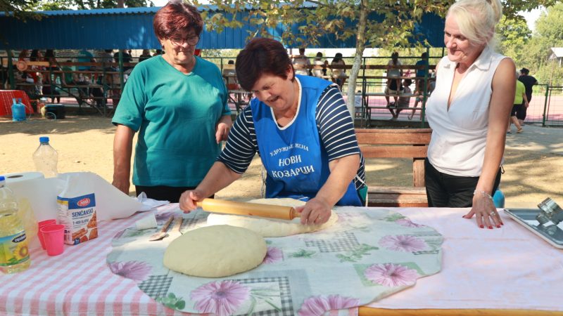 U Iđošu održana 7. „Krofnijada“: Vredne dame umesile više od hiljadu krofni