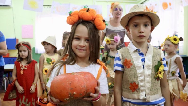 Narandžasti karavan u četvrtak započinje promociju „Dana ludaje“