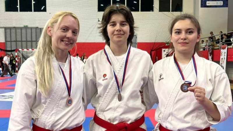 Karatisti „Feniksa“ nezaustavljivi: Osvojeno 8 medalja na Kupu Srbije