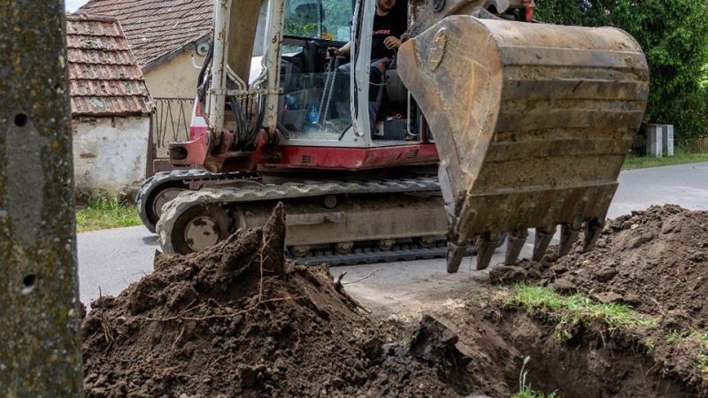 Nastavljeni radovi na izgradnji kanalizacije u naselju Strelište