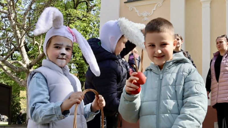 Pravoslavni vernici slave Uskrs: Hristos vaskrse