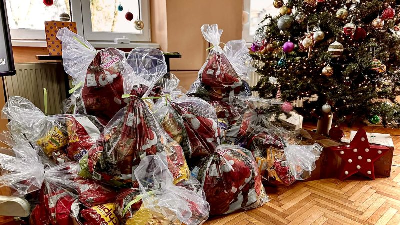 Svečano u „Našoj kući“: Proslava završetka još jedne uspešne godine