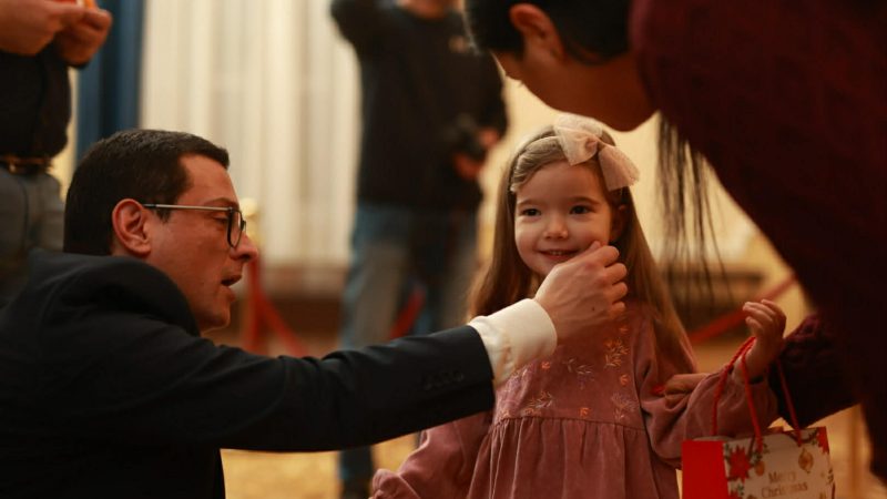 Korinđanje na Badnje veče: Tradicija koju negujemo i prenosimo na najmlađe