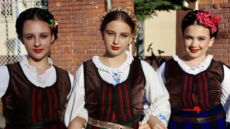 Međunarodni festival folklora „Ajmo zaigrati, ajmo de“ 15. put u Nakovu