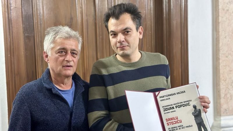Danilo Stojić prvi dobitnik regionalne književne nagrade „Jovan Popović“