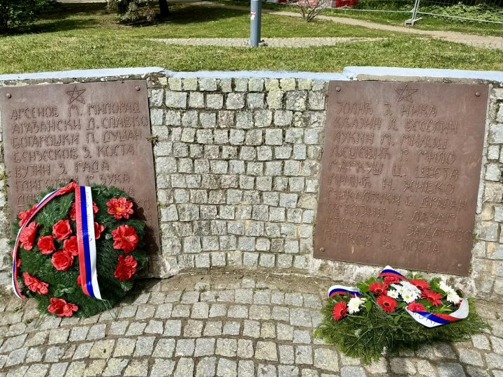 Sećanje na kikindske internirce: Položeni venci u Parku prijateljstva „Narvik“