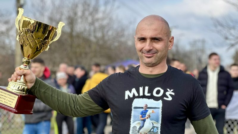 Jubilarna 40. Gusanijada: Kobra Svemirac pobedio Tajsona