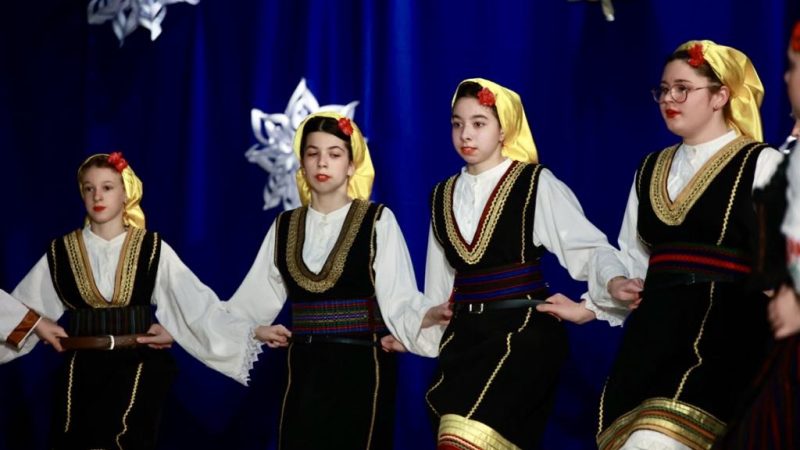 Koncert „Nek’ je život igra i pesma“ u Iđošu