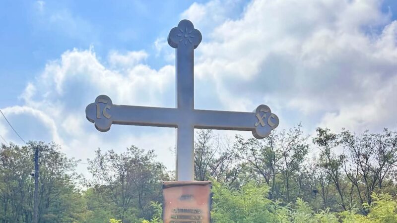 Veliki dar Milana Brkina Nakovu: Krst za sreću i zdravlje