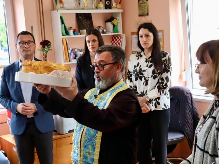 Svečano u „Našoj kući“: Obeležena slava Sveti Vasilije Ostroški