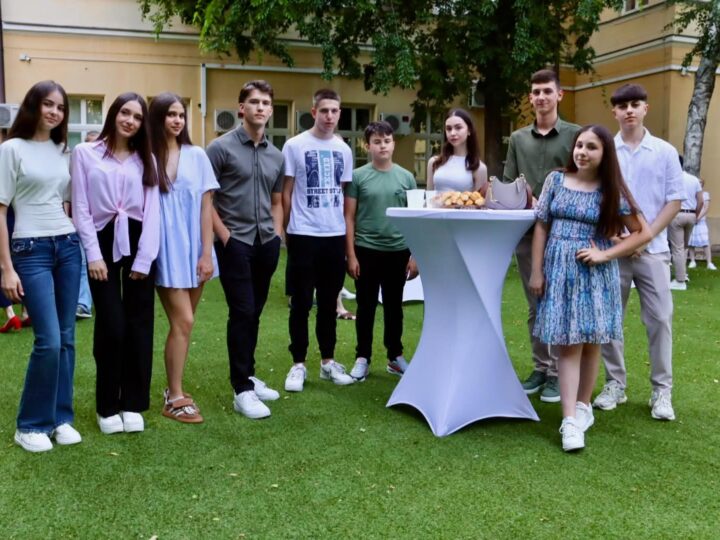 Prijem u Gradskoj kući za najuspešnije učenike na republičkim takmičenjima