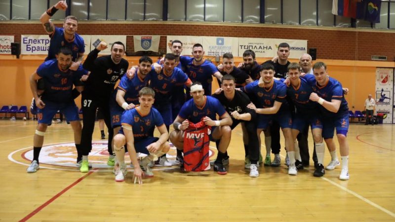 „Kikinda Grindeks“ slavila u derbiju vrha tabele: Za plave navijala i mala Jovana
