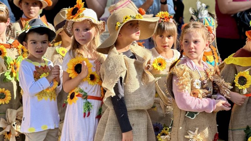 Najslađi deo „Dana ludaje“: Karneval i Kinderbal predškolaca