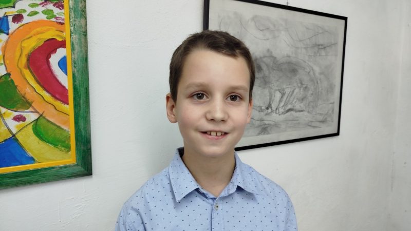 Otvorena prva izložba slika talentovanog učenika Luke Ostojića