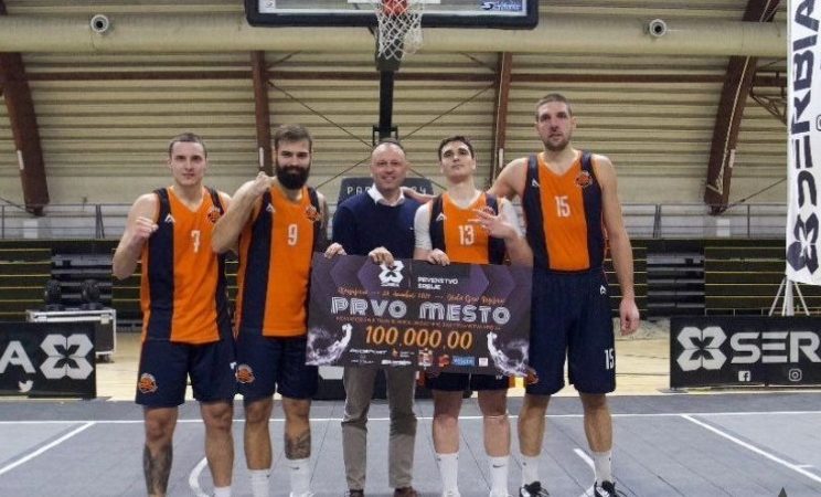 KK „Velika Kikinda“ uspešan i u basketu 3 na 3: Zlato na Novogodišnjem turniru u Kragujevcu