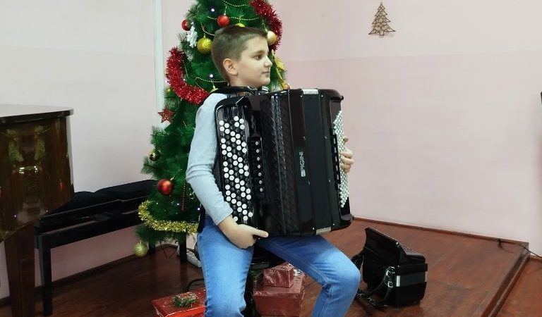 Muzička škola „Slobodan Malbaški“ dobila novu harmoniku