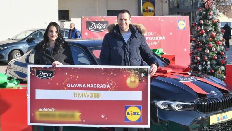 Dario Kočiš srećni dobitnik BMW automobila u Lidlovoj nagradnoj igri