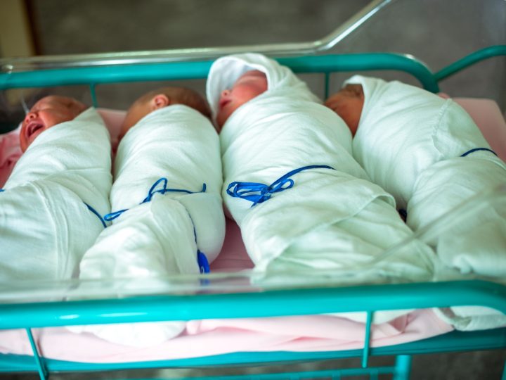 Radosne vesti: Rođeni četiri dečaka i tri devojčice