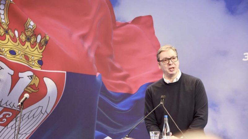 Predsednik Srbije, Aleksandar Vučić u Kikindi: “Sve rešavamo na miran način, gradimo puteve, tražimo investitora za MSK“