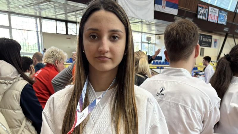 Karate: Nina Stojnić osvojila bronzu na Školskom prvenstvu Srbije