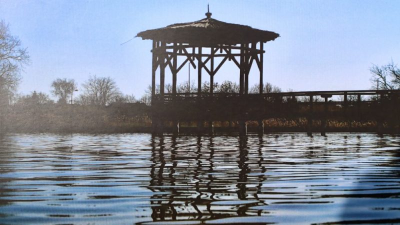 „Staro jezero nekad i sad“: Otvorena izložba fotografija kikindskih osnovaca povodom Svetskog dana voda