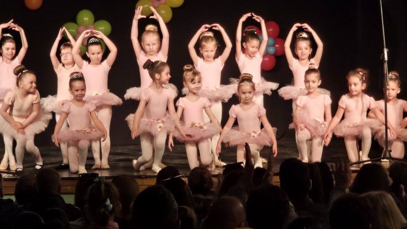 Rotari klub u četvrtak organizuje humanitarnu predstavu „Deca za decu“ u Pozorištu