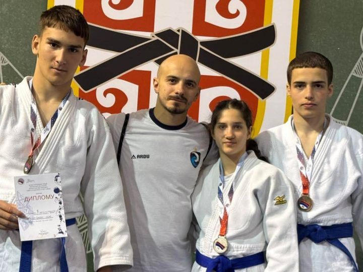 Kikindski džudisti osvojili tri medalje na Školskom prvenstvu Srbije