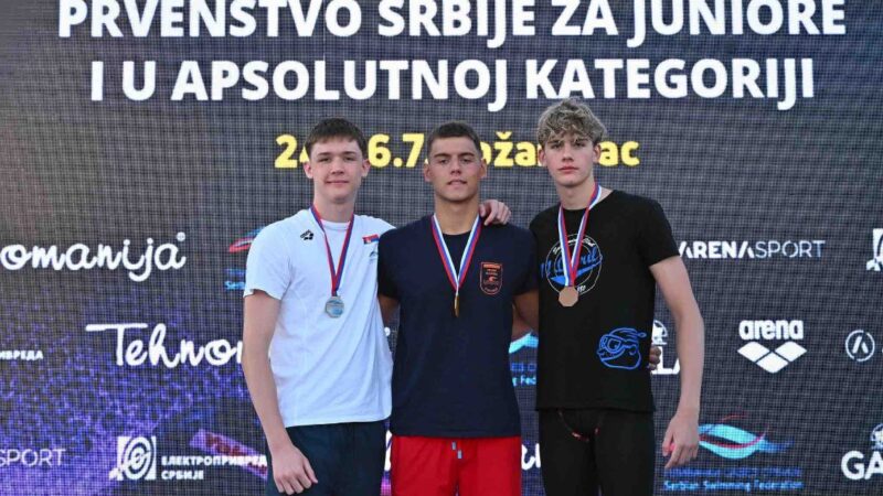Kikindski plivači osvojili 21 medalju na takmičenjima u Požarevcu i Senti