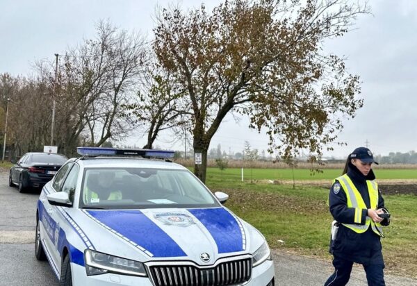 Tokom vikenda 4 saobraćajne nezgode, otkrivena 284 prekršaja